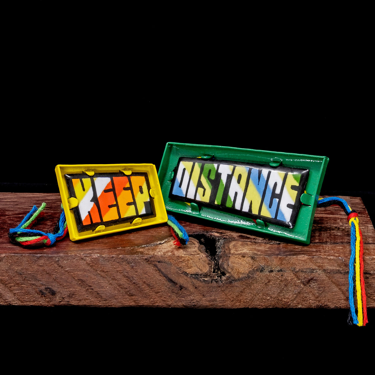 KEEP DISTANCE Ring Set